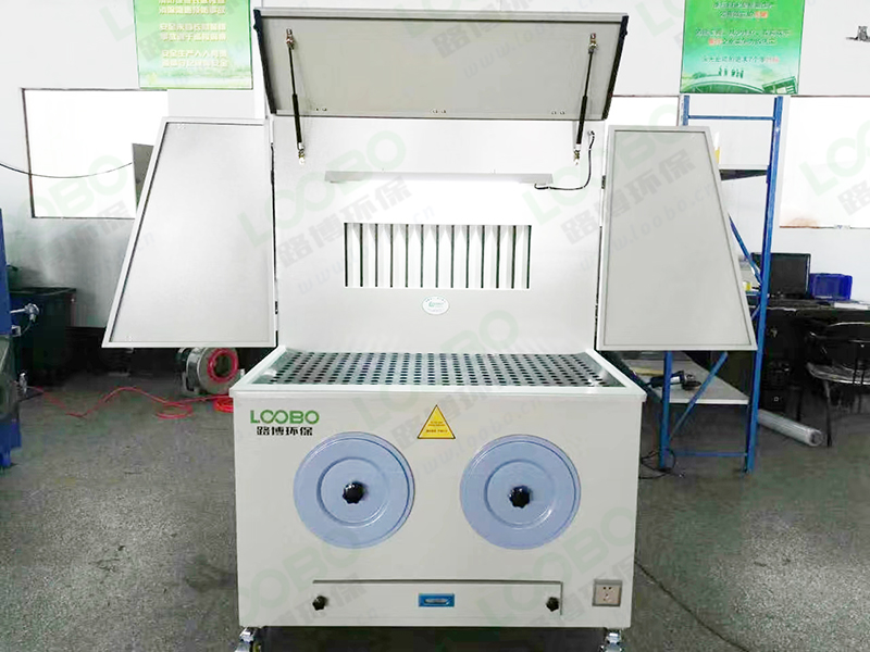 打磨工作臺有效處理打磨、拋光、切割煙塵 (2).jpg