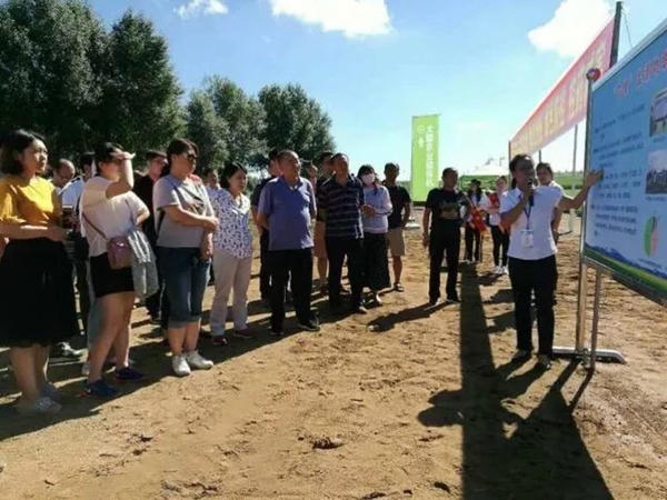 內(nèi)蒙古全區(qū)農(nóng)作物重大病蟲疫情監(jiān)測(cè)預(yù)警能力提升現(xiàn)場(chǎng)觀摩會(huì)召開，『托普技術(shù)』驚艷塞北