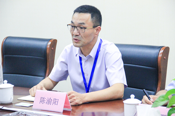 杭州市副市長(zhǎng)王宏一行蒞臨托普云農(nóng)調(diào)研